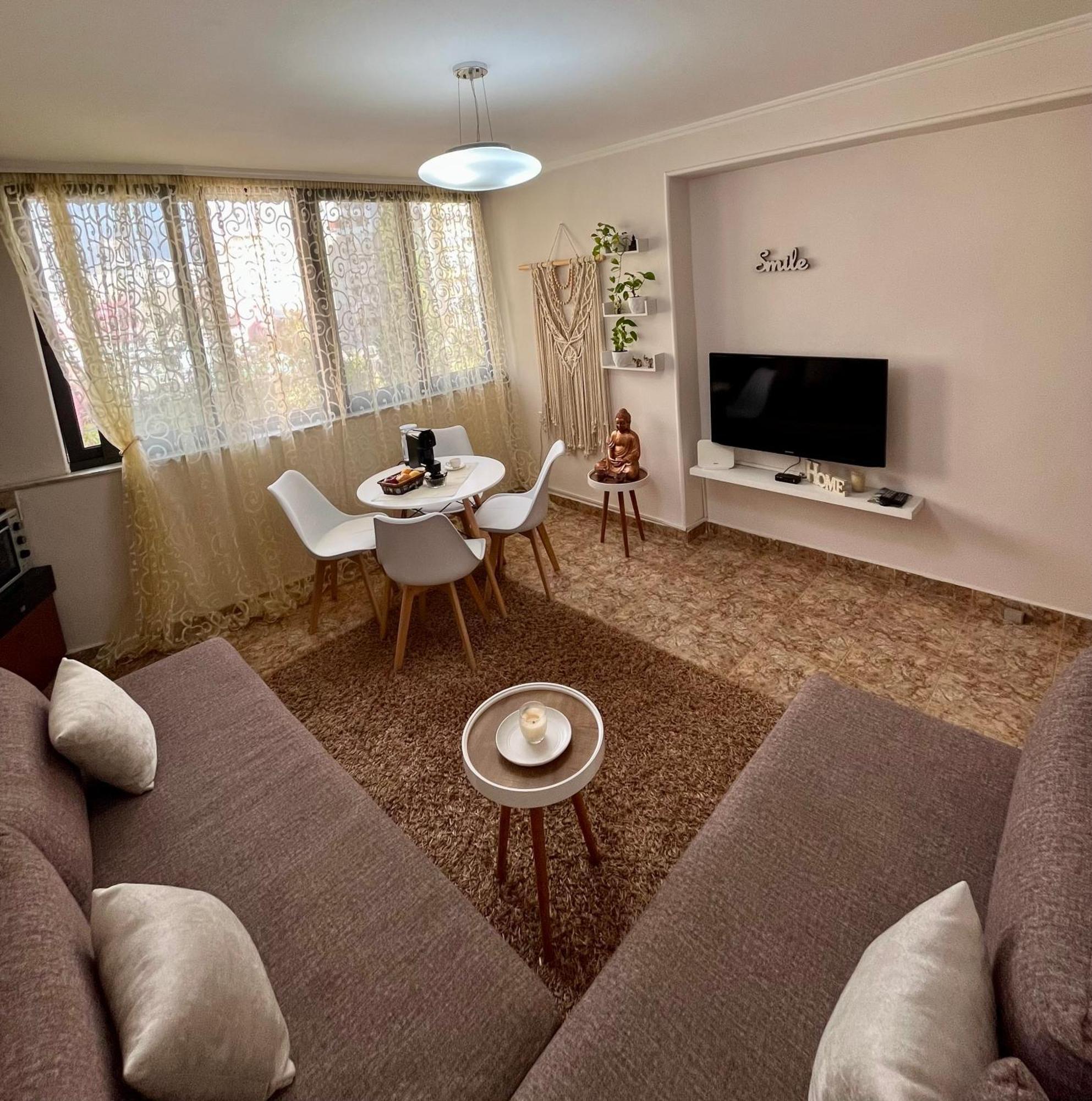 Tirana Center Tourist Apartment Buitenkant foto